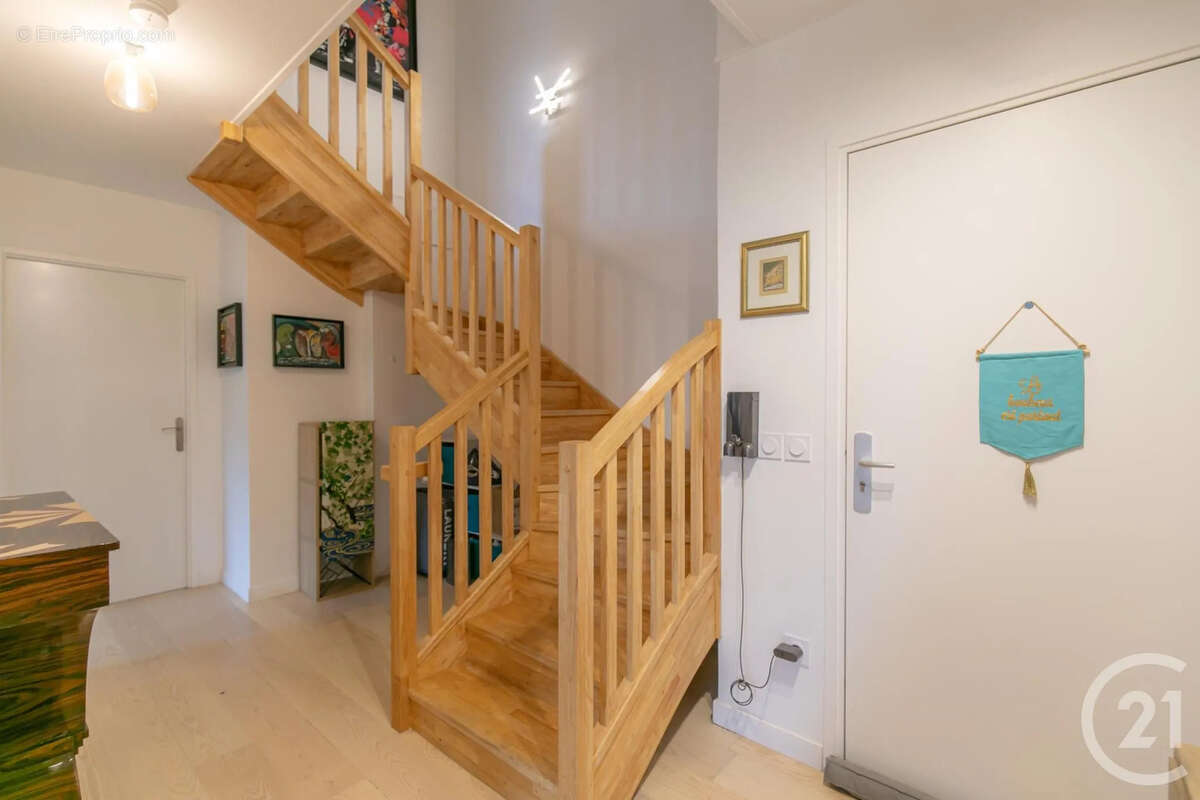 Appartement à CHENNEVIERES-SUR-MARNE