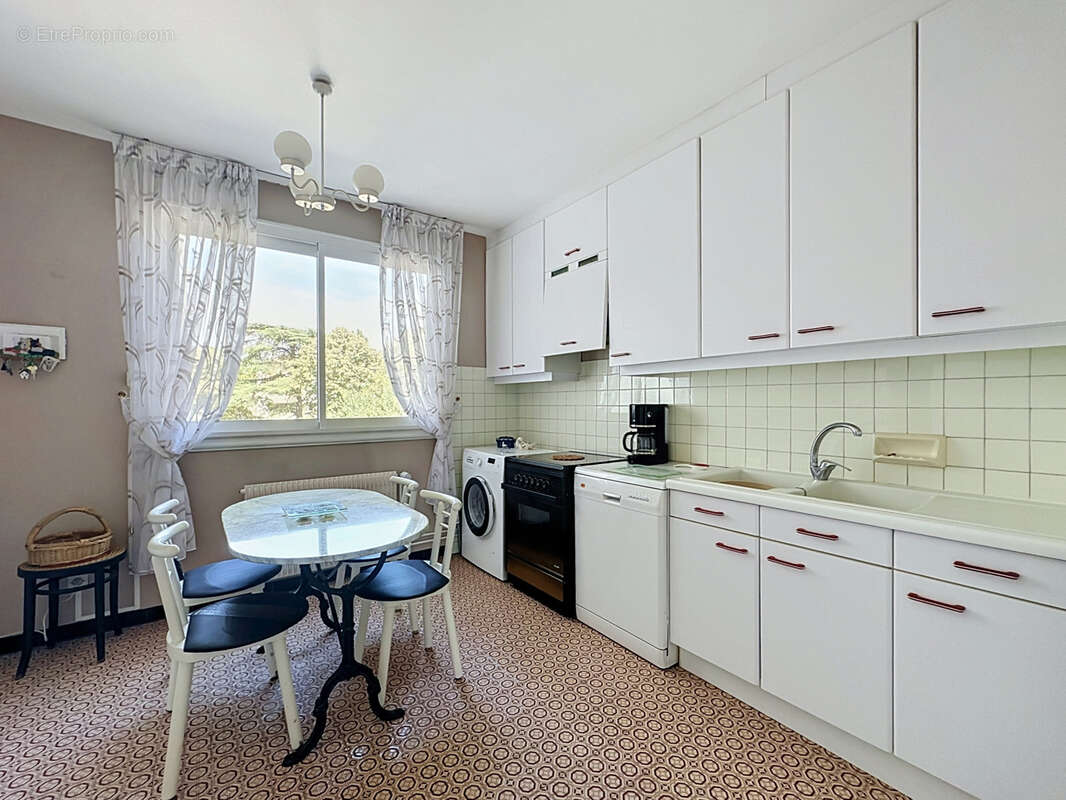 Appartement à LYON-5E