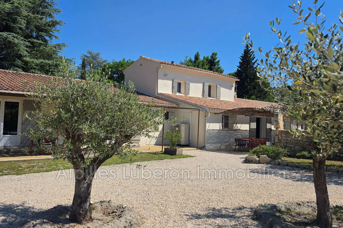 Maison à SAINT-REMY-DE-PROVENCE