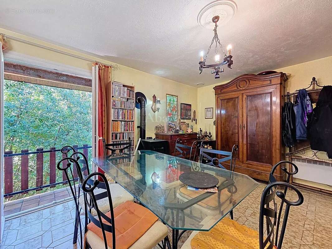 Maison à MONTGAILLARD