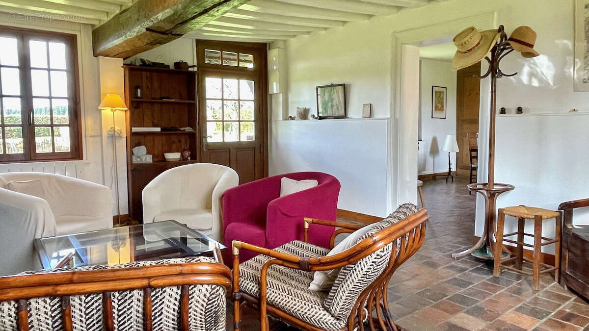 Maison à LES BAUX-DE-BRETEUIL