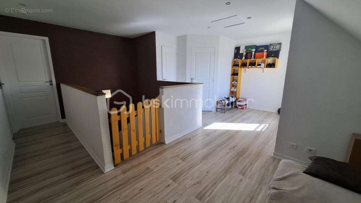 Une superbe maison - photo 15