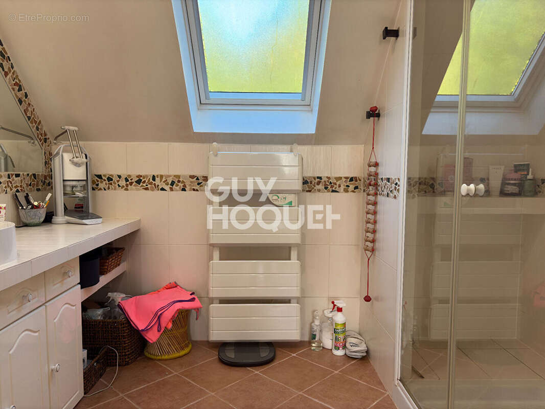 Maison à SOISY-SUR-SEINE