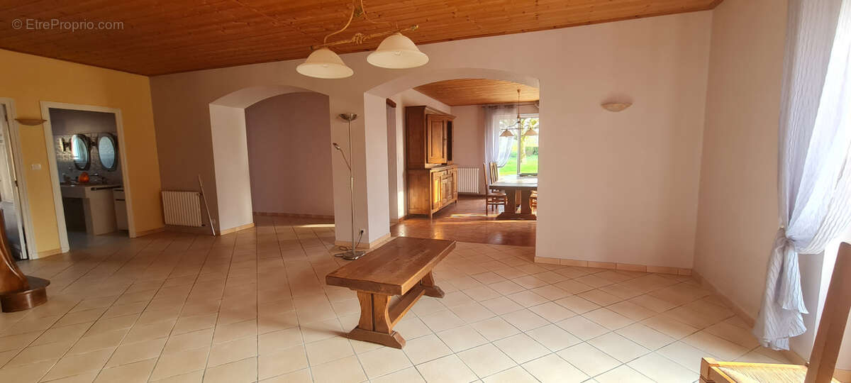 Maison à GRATELOUP-SAINT-GAYRAND