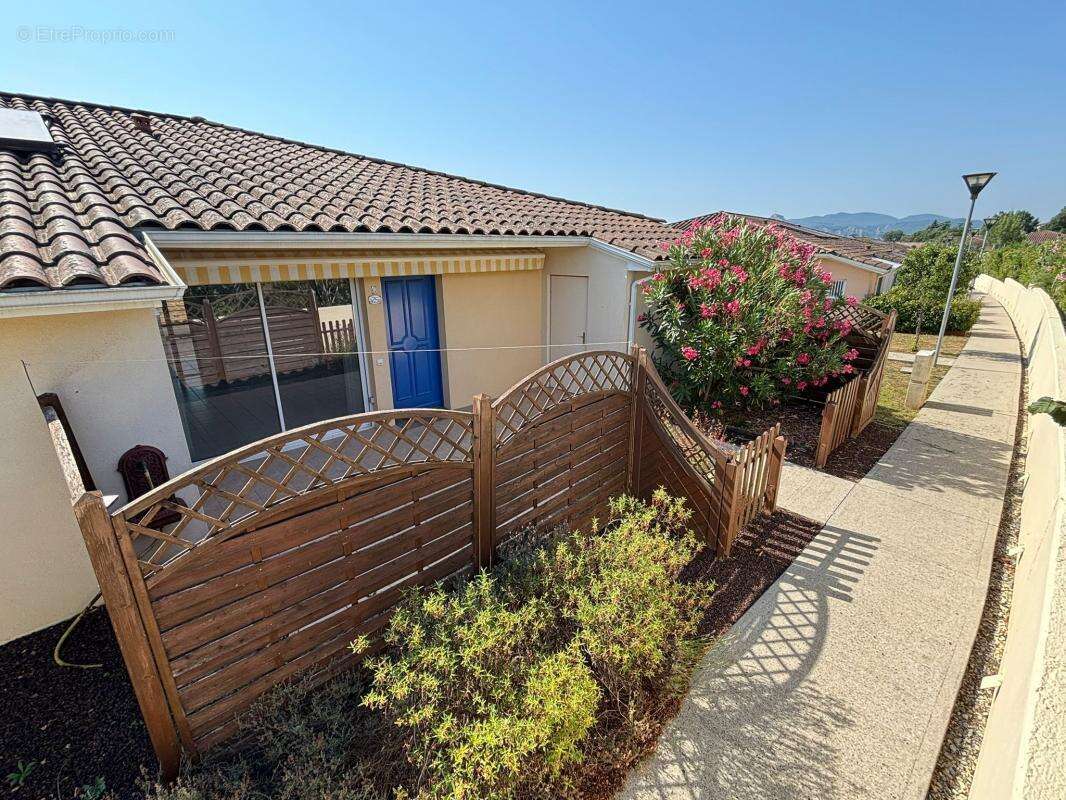 Maison À Vendre - photo 2