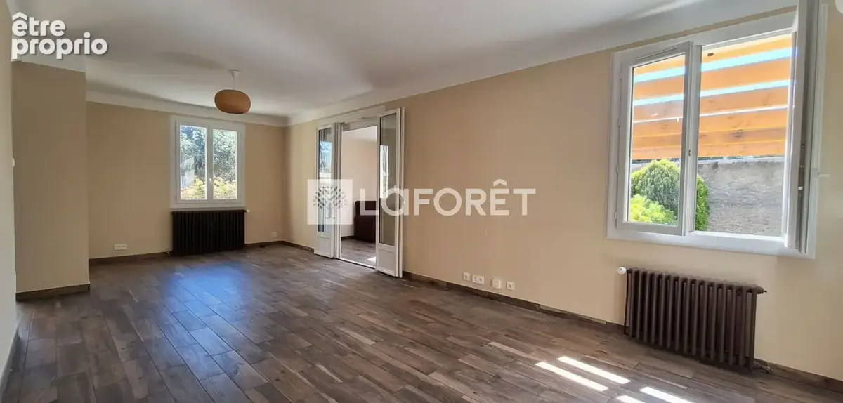 Entraigues Sur La Sorgue - plain pied 99 m² - Parcelle de 902 m² - photo 3
