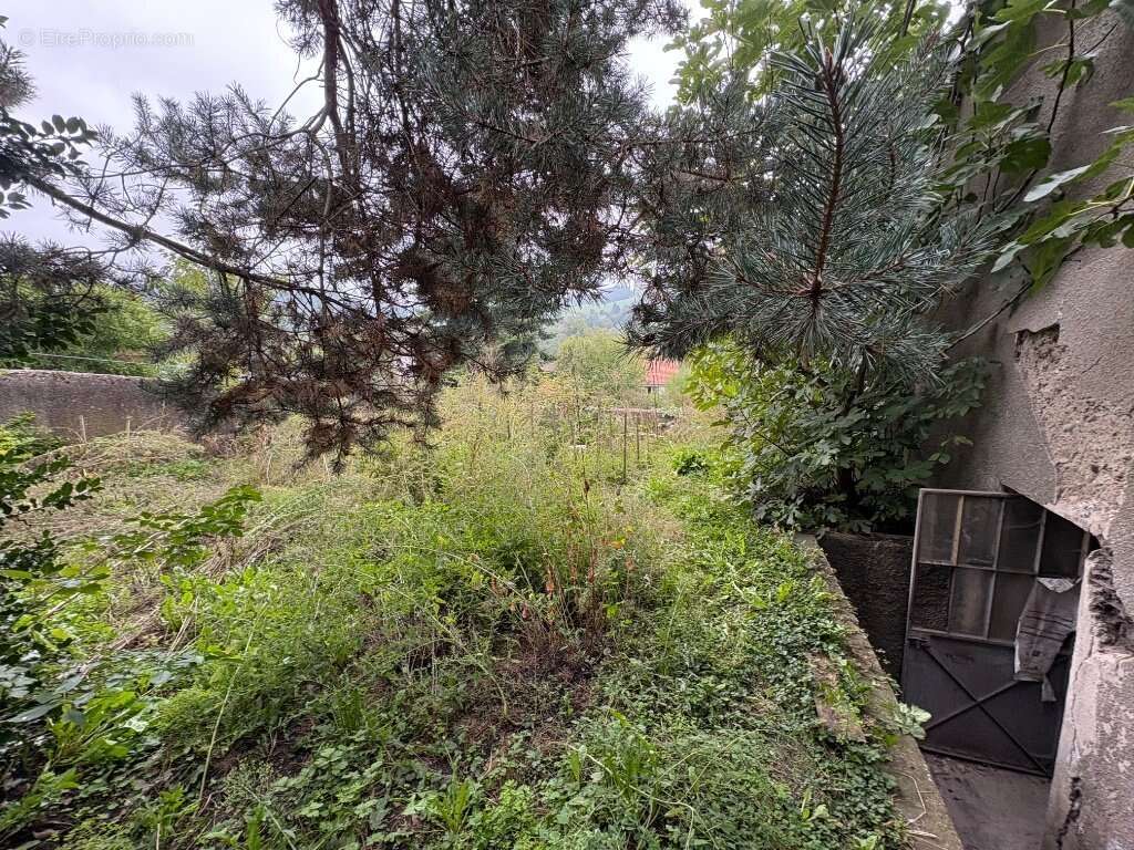 Appartement à LA FOUILLOUSE