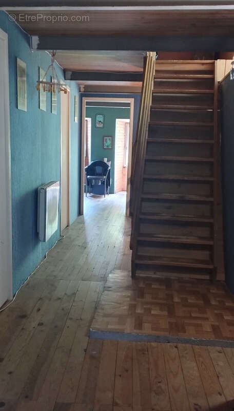 Maison à LACHAPELLE-SOUS-CHANEAC