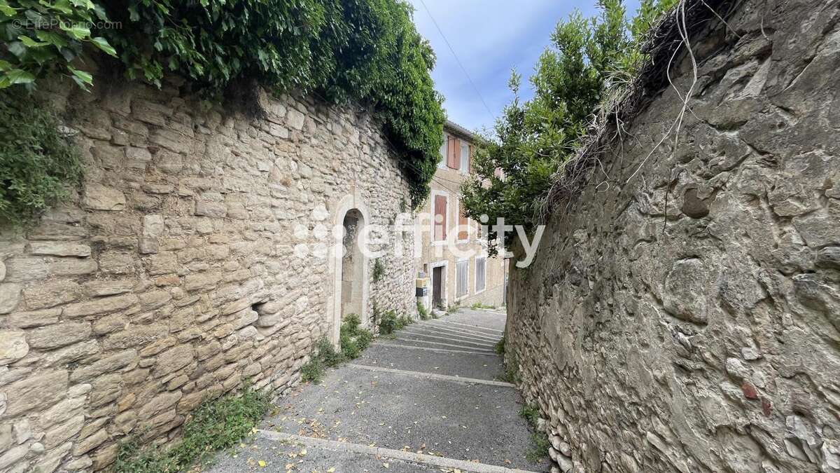 Appartement à APT
