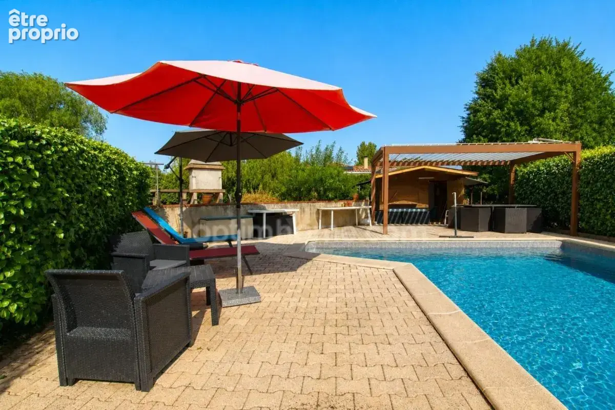 Villariès – villa familiale 179 m² avec piscine – 6 chambres – terrain 1 500 m² – un véritable havre de paix - photo 4