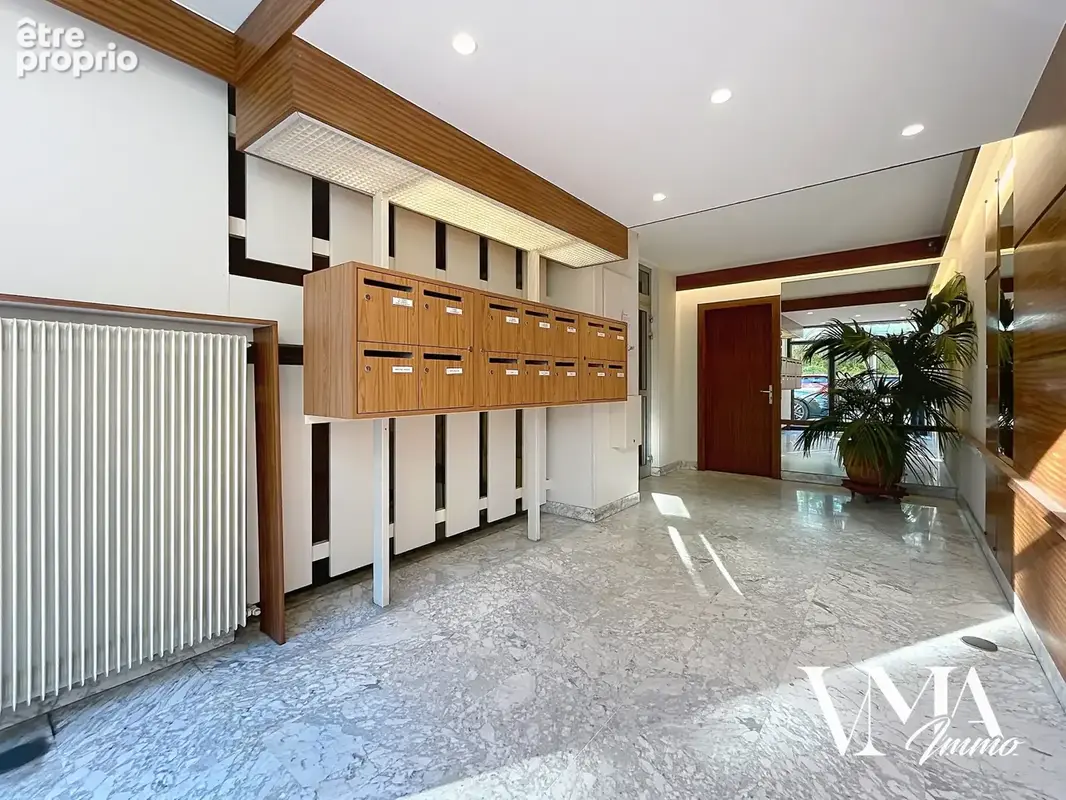 EXCLUSIVITÉ / Bel  Appartement T3 rénové de  81 m2 avec terrasse - photo 18