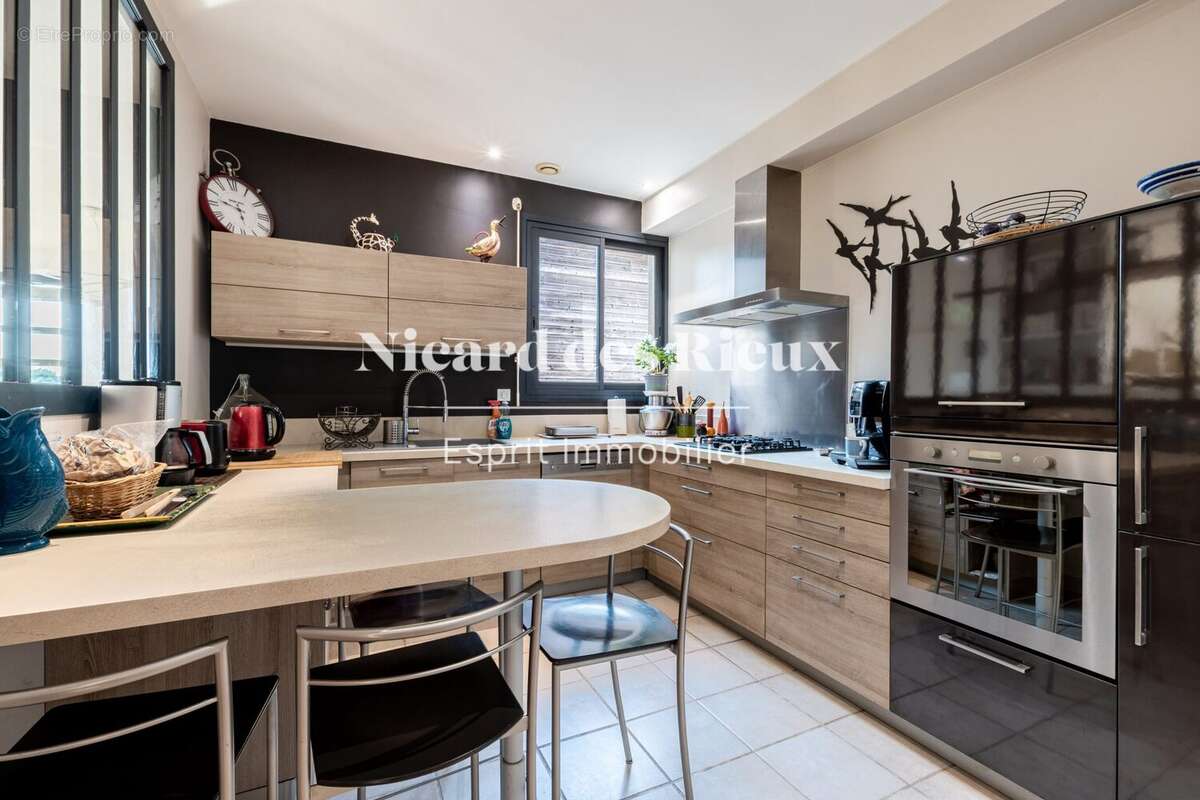 Maison à SAINT-VICTURNIEN