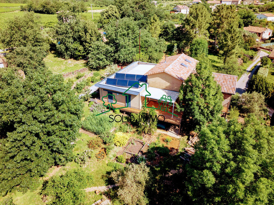 Maison à VINEZAC