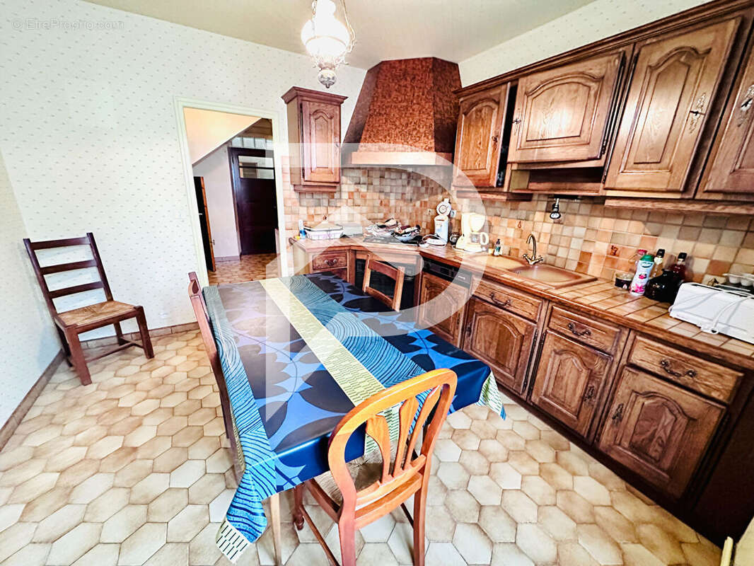 Maison à SONCOURT-SUR-MARNE