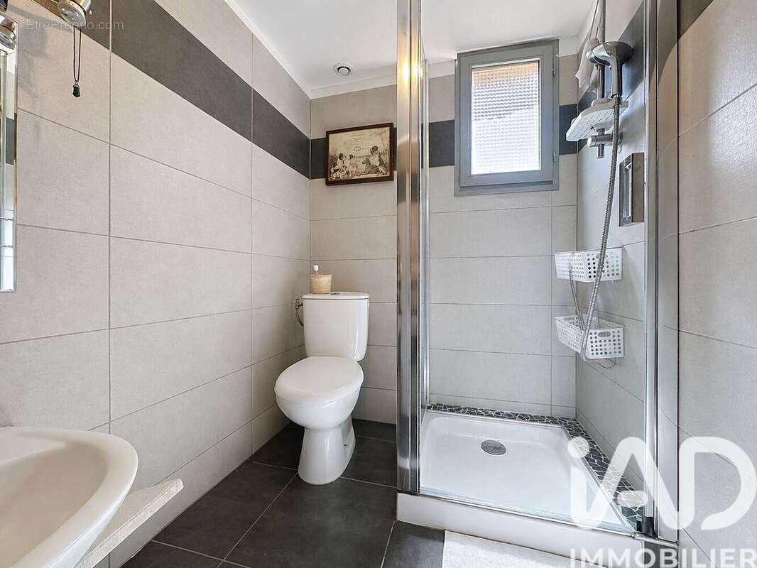 Appartement 75 m² à Avignon  - photo 7