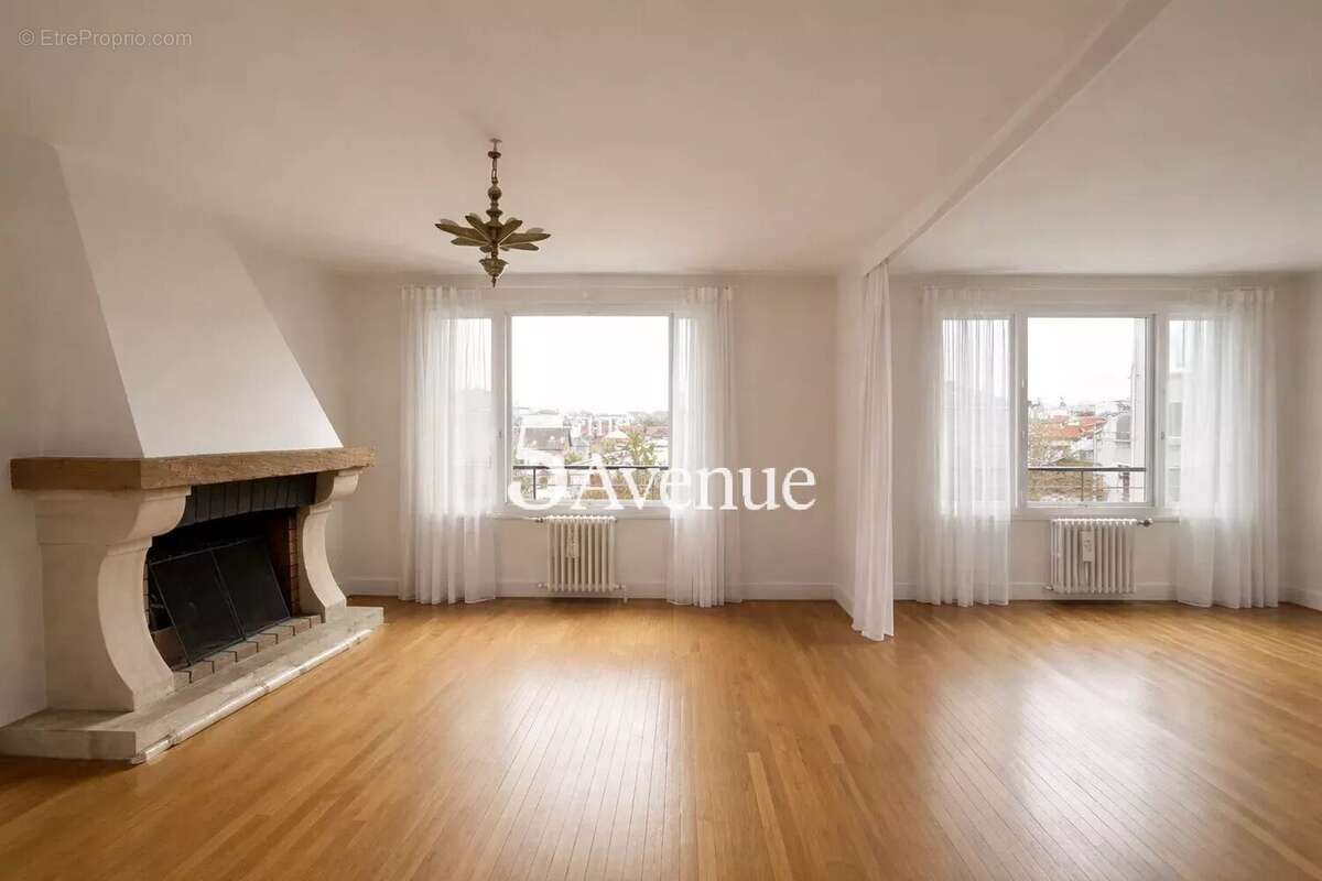 Appartement à SAINT-MAUR-DES-FOSSES