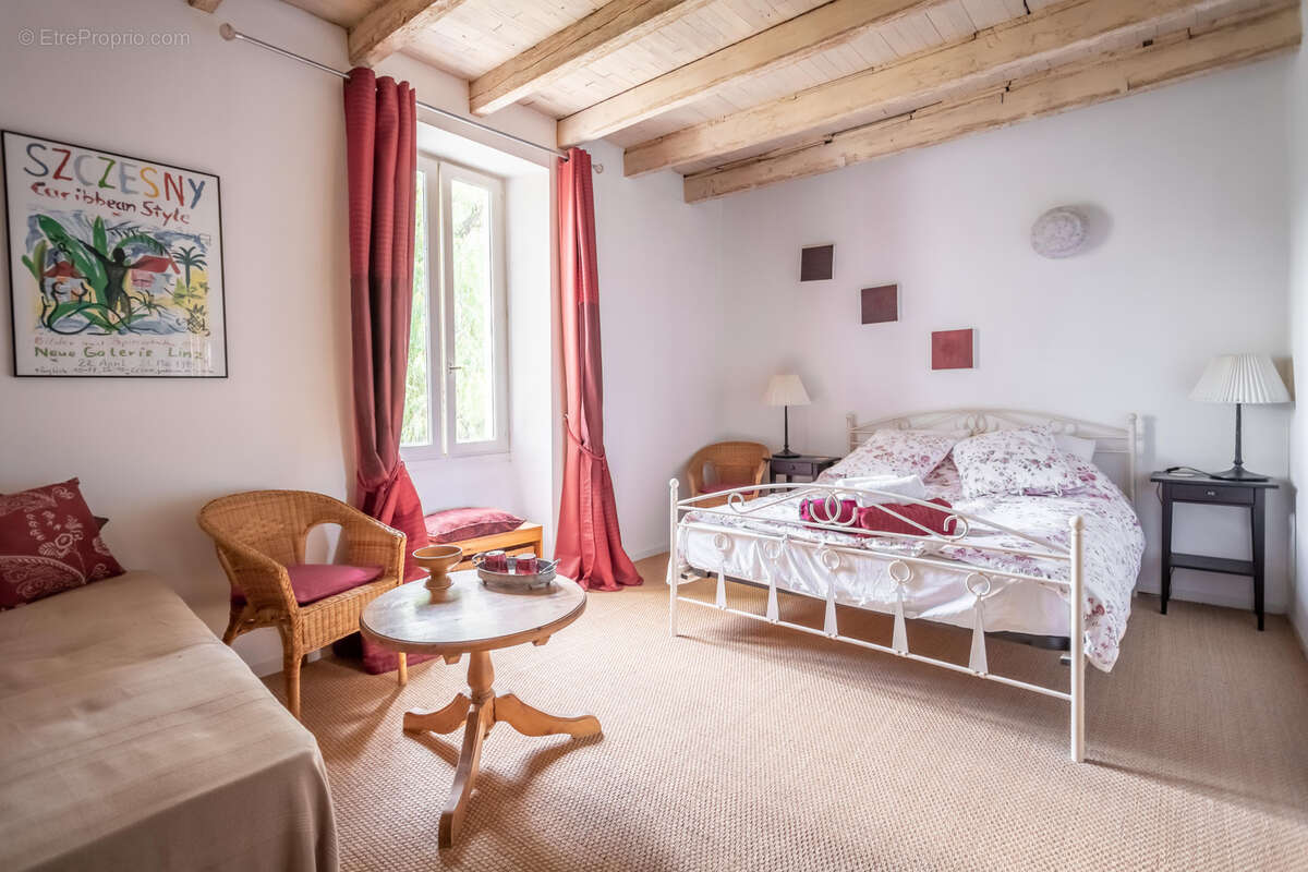 Maison à LAUZERTE