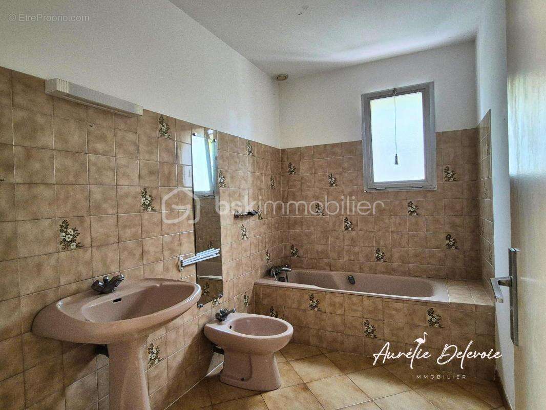 Maison à THEZAN-LES-BEZIERS