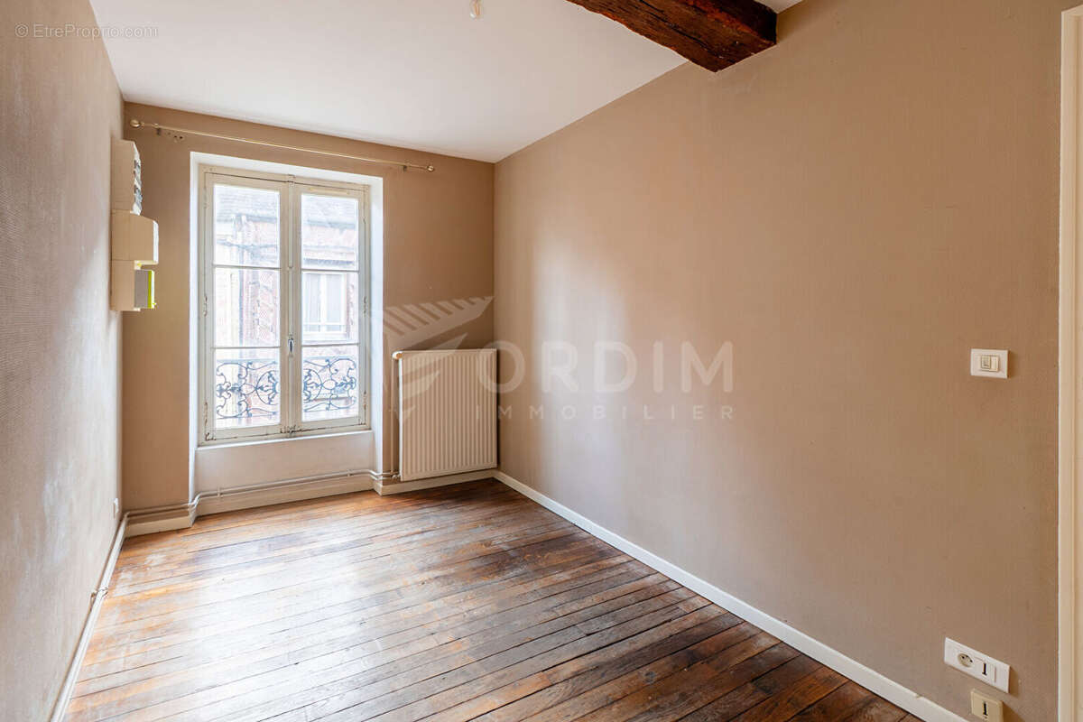 Appartement à AUXERRE