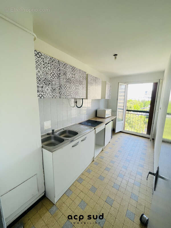 Appartement à MARSEILLE-10E