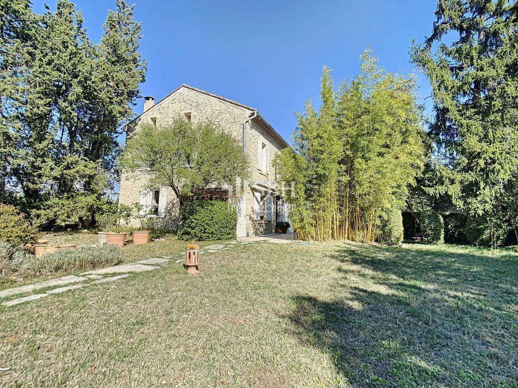 Propriete familiale de caractere avec piscine à pernes les fontaines - photo 25