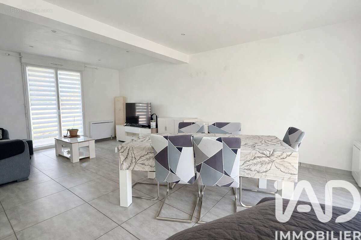 Photo 2 - Maison à CLOHARS-CARNOET