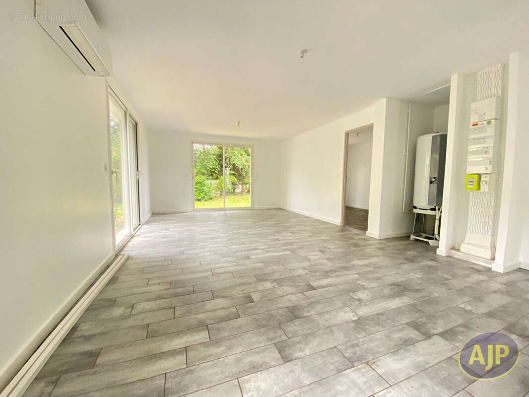 Maison 3 chambres avec Jardin - photo 3