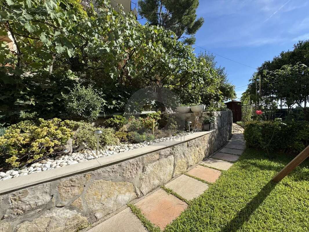 Maison à ROQUEBRUNE-CAP-MARTIN