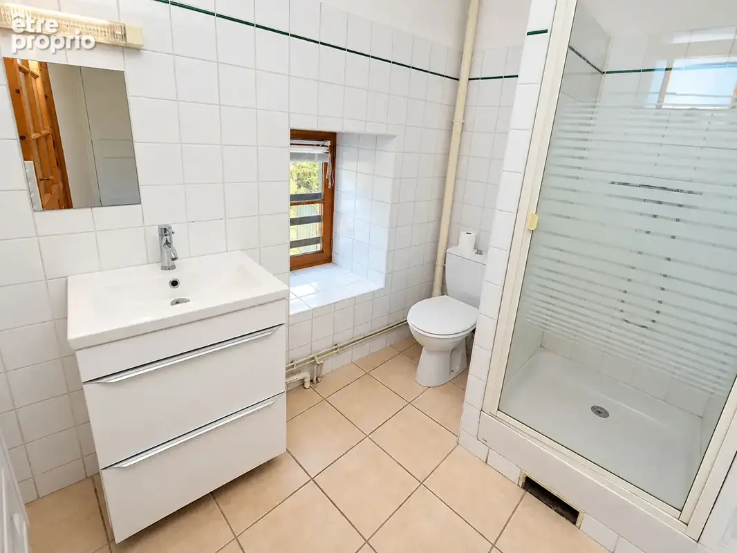 Ensemble immobilier de 3 maisons - Environ 253 m² habitables - 7 chambres - Terrain arboré de 2 790 m²  - 3 garages - Toitures r - photo 17