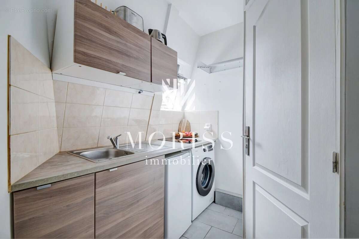 Appartement à PARIS-17E