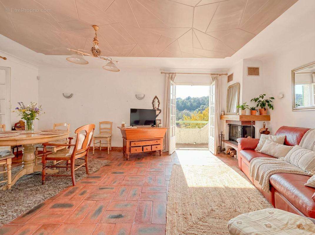 Maison à LA COLLE-SUR-LOUP