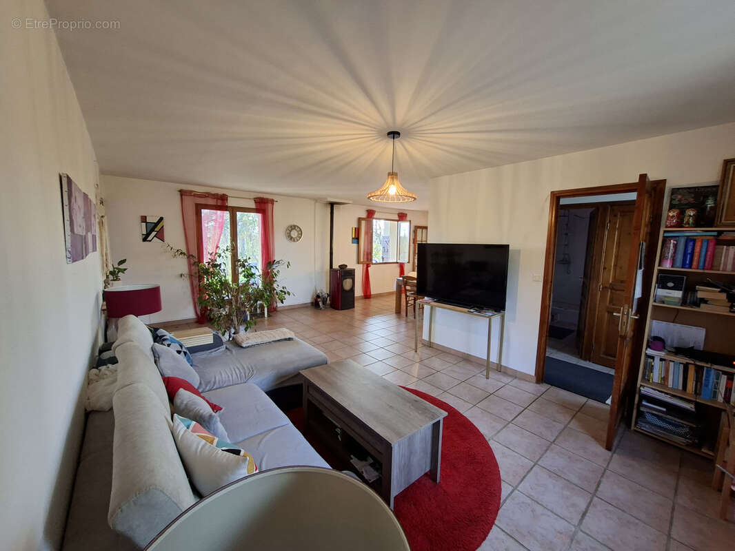 Maison à MIRANDE