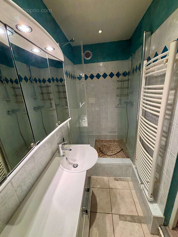 Appartement à NYONS