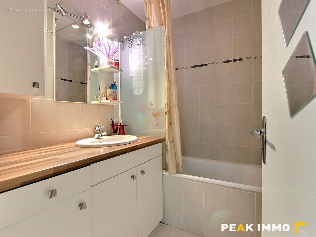 Appartement 3 pièces - 70.54m2 - CRAN GEVRIER - photo 6