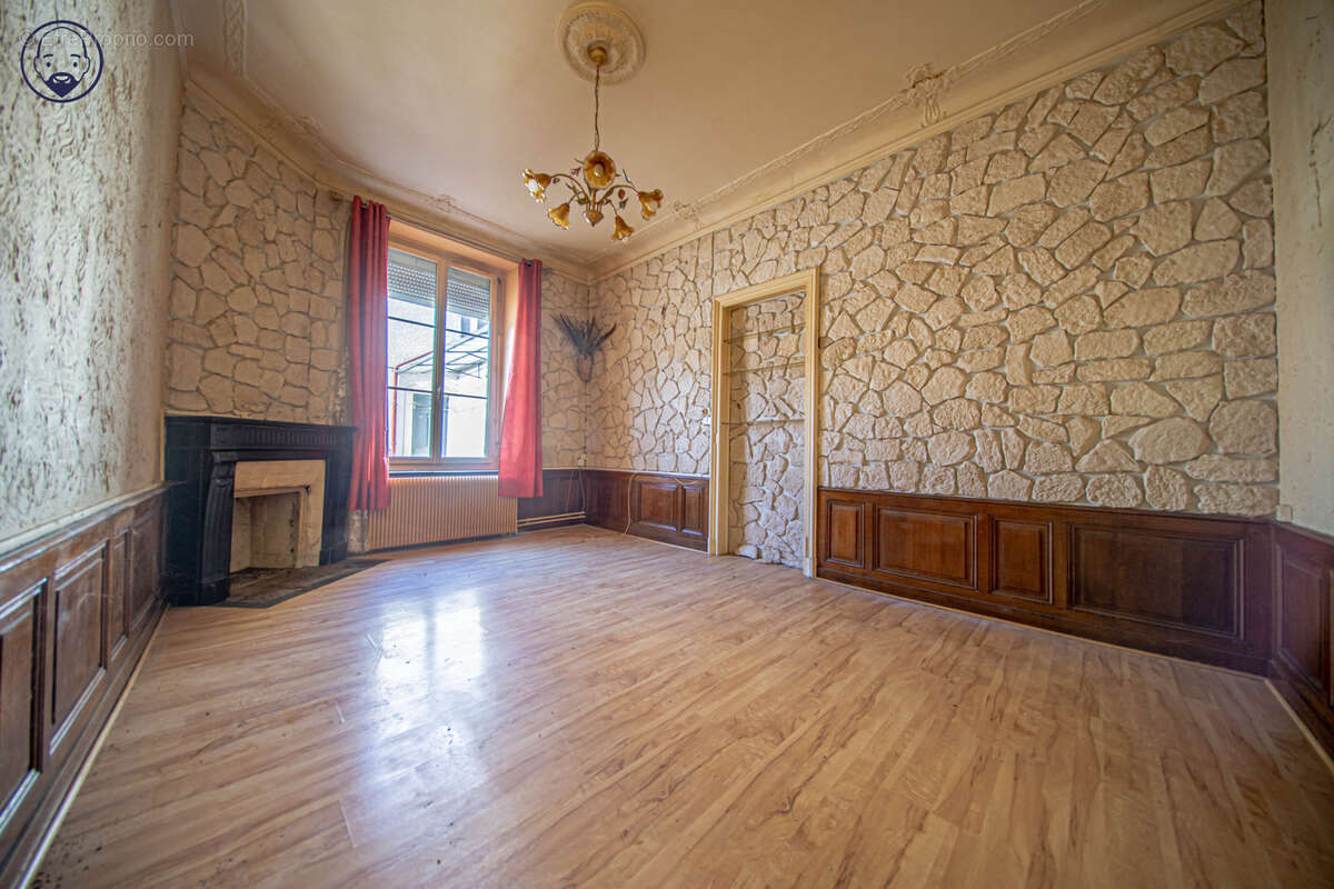 Maison à LIGNY-EN-BARROIS