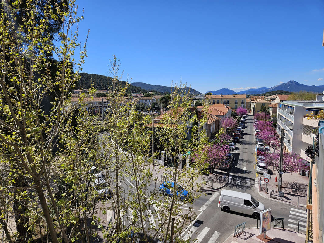Appartement à HYERES