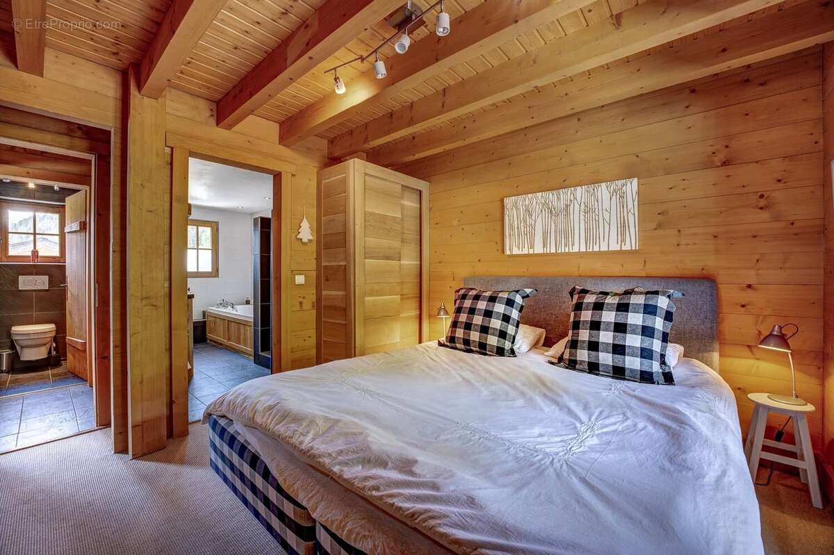 Maison à LES HOUCHES