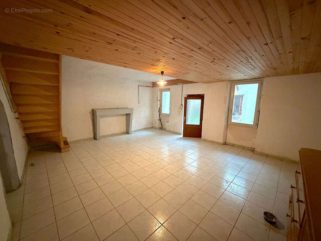 Maison à SEYSSEL