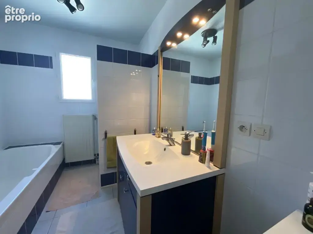 Maison récente plain-pied de 120 m2 à Saint Marcellin en Forez - photo 17