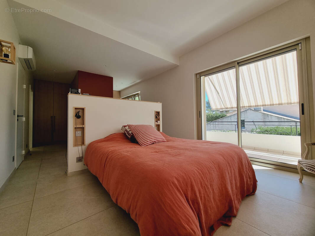 Maison à SAINT-RAPHAEL