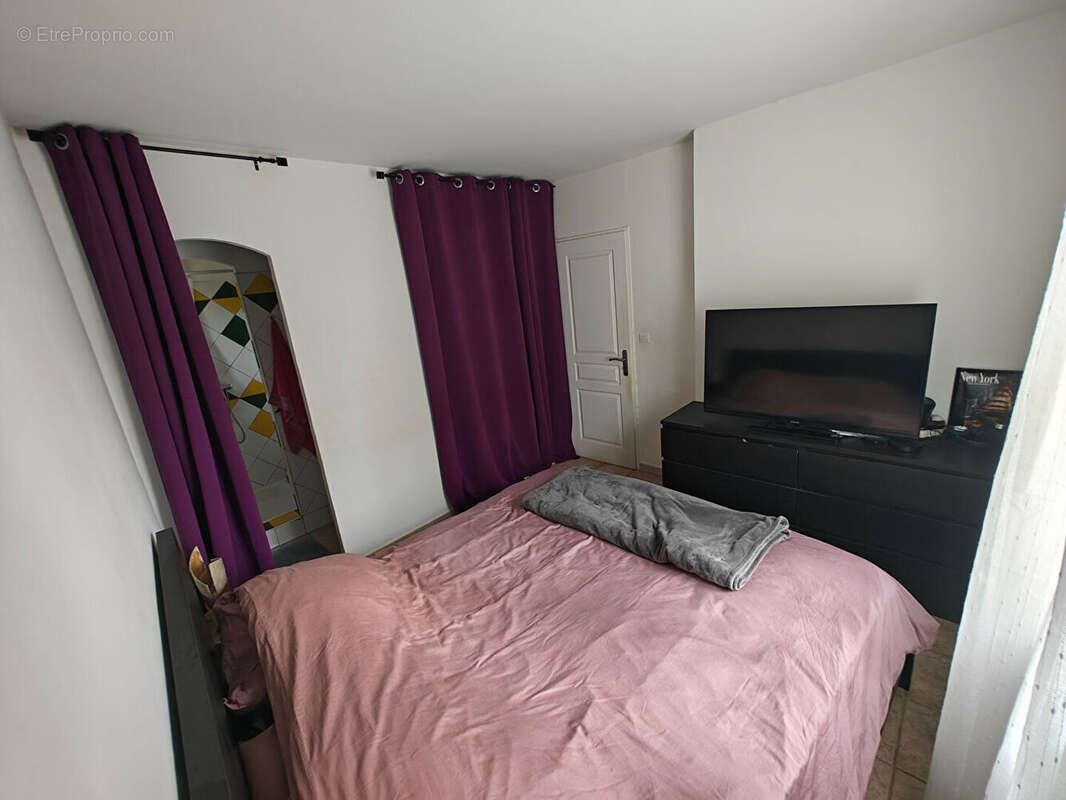 Maison à LA VALETTE-DU-VAR