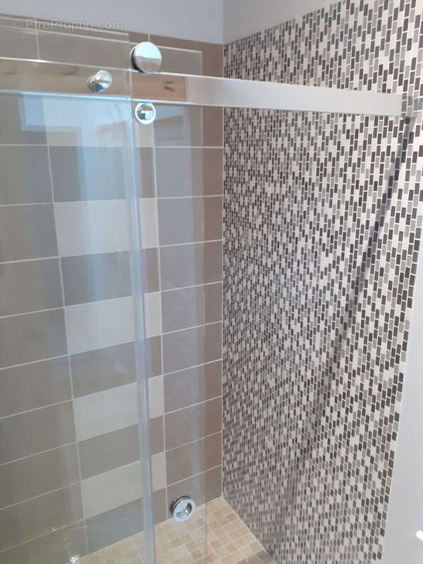 Maison à SAINT-HILAIRE-DE-VILLEFRANCHE