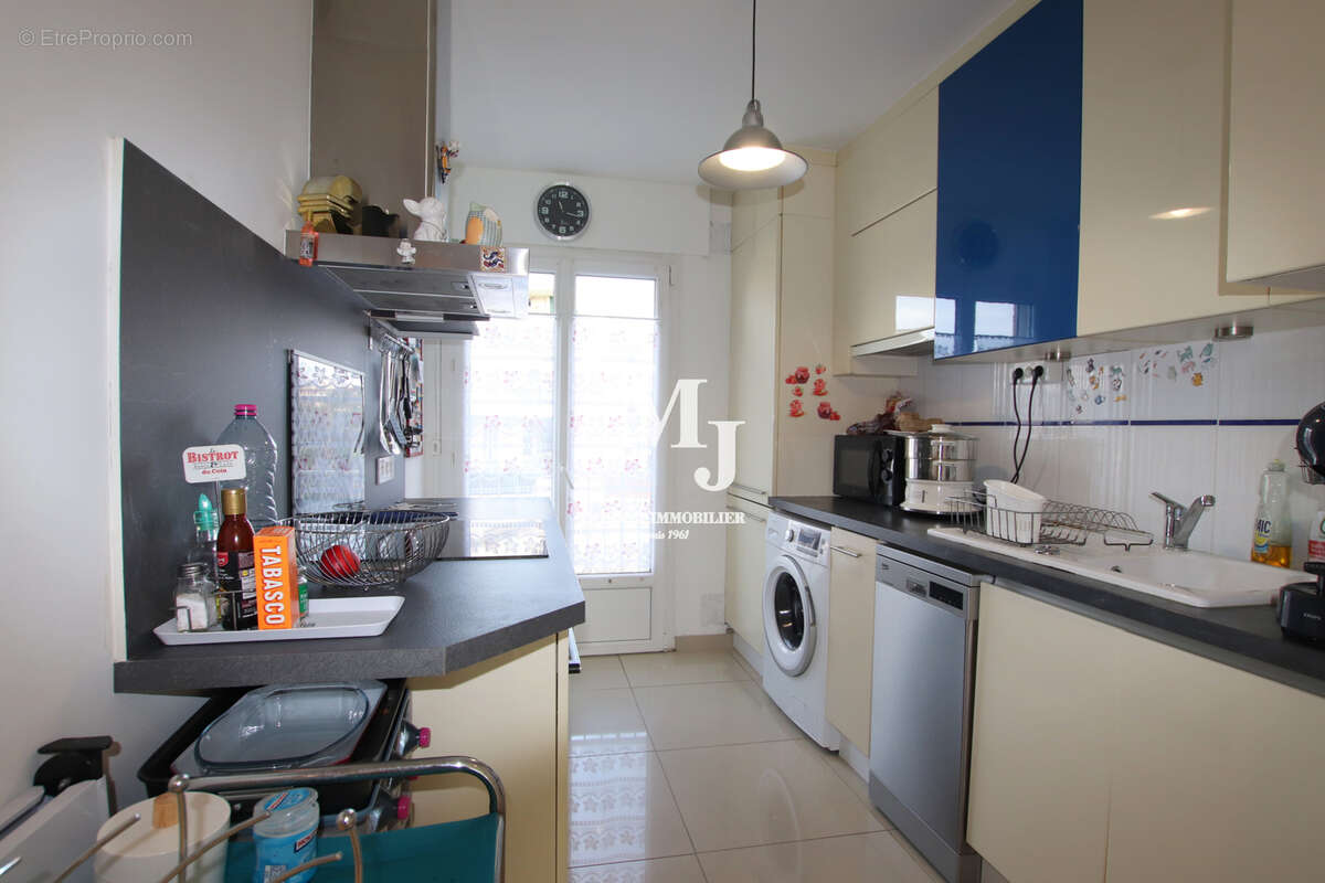 Appartement à SAINT-RAPHAEL