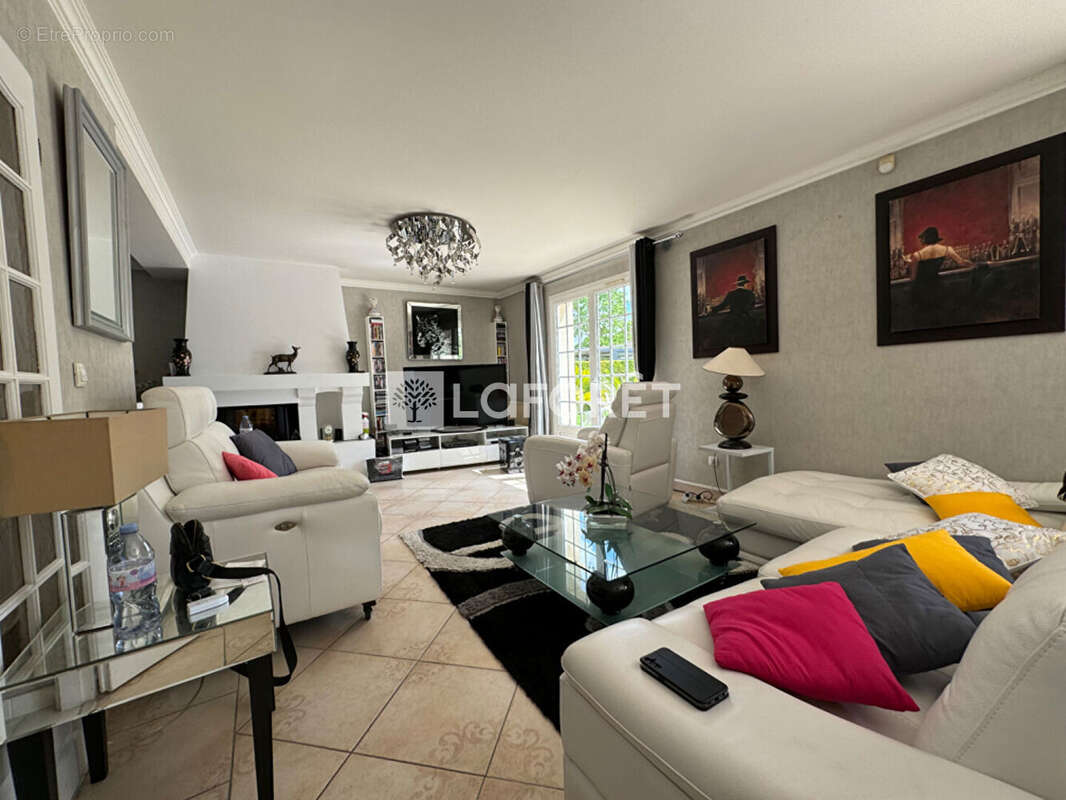 Maison à CORMEILLES-EN-PARISIS