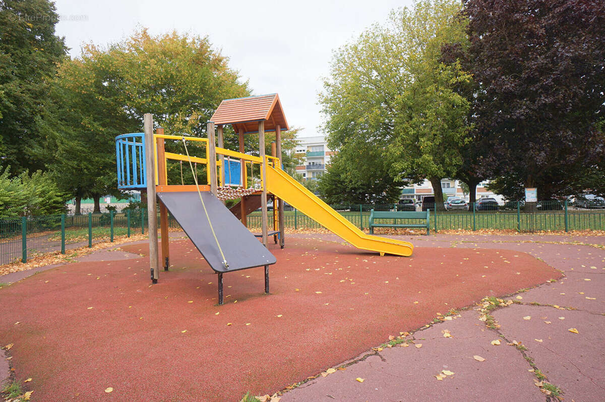 Appartement à AUBERGENVILLE