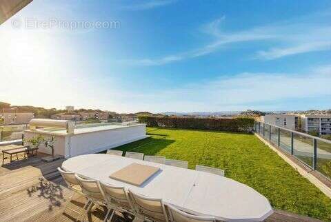 Appartement à MARSEILLE