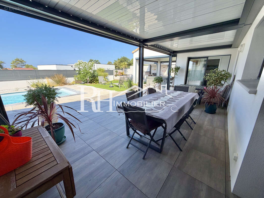Maison de 2021 avec piscine - photo 7