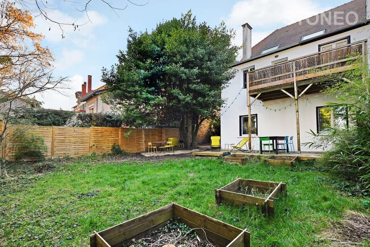 Maison à NOGENT-SUR-MARNE