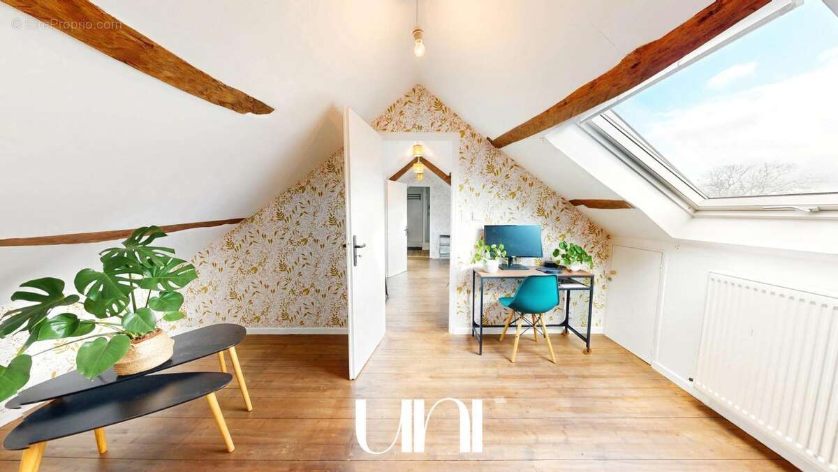 Maison à TILLY-SUR-SEULLES