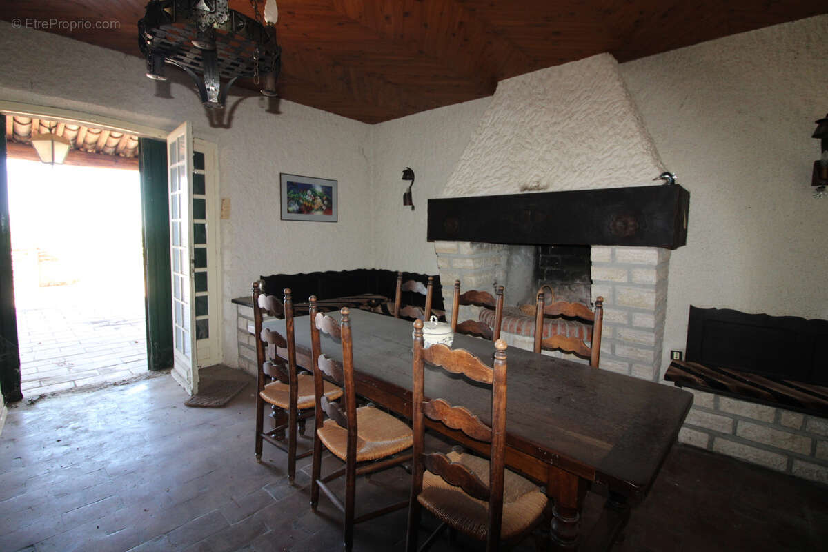 Maison à ROUSSON